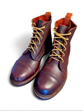Allen Edmonds Normandy Reddish Brown Leather Boots 8.5D